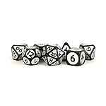 Fanroll – 16mm Enamel Acrylic Poly Dice Set: Black w/ Silver Enamel