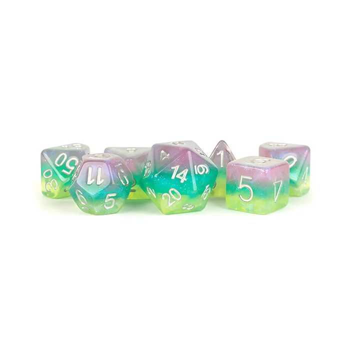 Fanroll – 16mm Resin Poly Dice Set: Layered Stardust Radiance 4