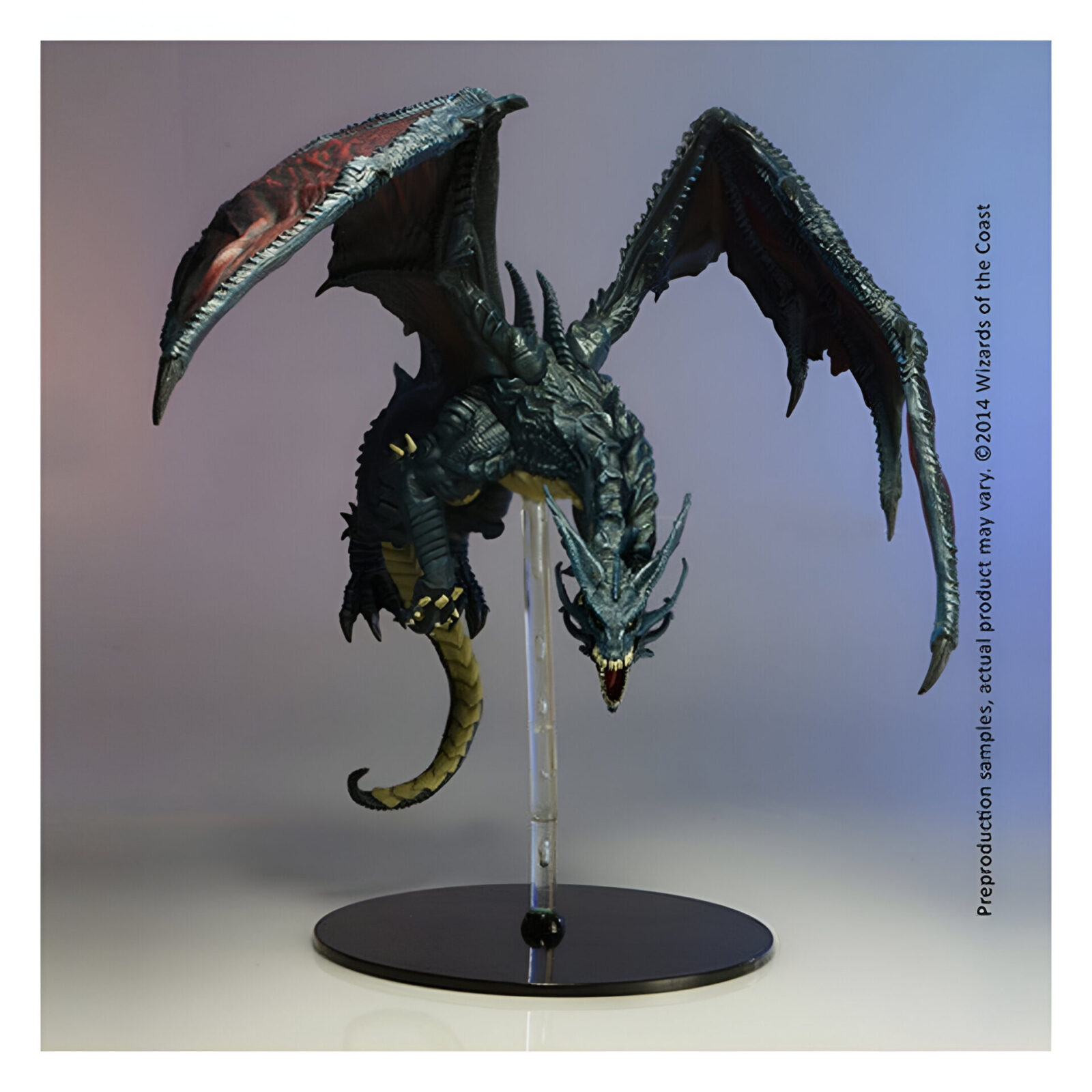 Wizkids – D&D Icons of the Realms: Tyranny of Dragons- Bahamut Premium Figure